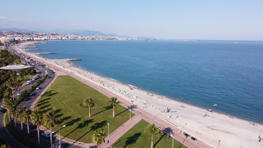 Ferienwohnung Charmant Studio Proche De Nice A 300M Des Plages Villeneuve-Loubet Exterior foto
