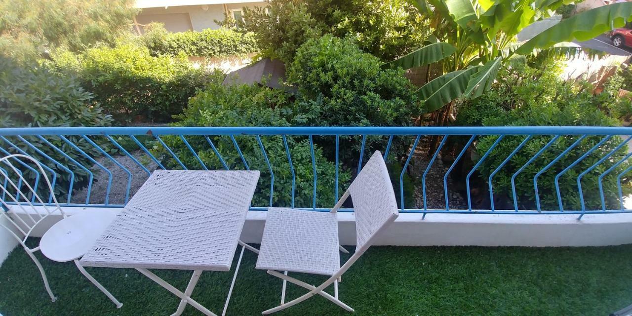 Ferienwohnung Charmant Studio Proche De Nice A 300M Des Plages Villeneuve-Loubet Exterior foto